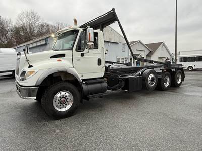 2007 International WorkStar 7600 Roll Off Truck, Hauler, Dumpster, Trash, Recycling, Drop off, Heavy Hauler, Tarp System, Eaton Fuller