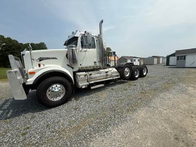 2019 Western Star 4900FA Day Cab Truck Tractor, Air Ride Cab, Air Ride Suspension, Tri Axle, Pusher Axle, Heavy Hauler, Wet Kit, Air Sliding 5th Wheel