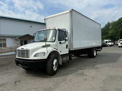 2025 Freightliner M2 106 Box Truck, 26 FT Dry Van- DELIVERY, Moving, Storage, 2500lb Walco LIFTGATE Non-CDL, Diesel, Low Miles, Ready to GO