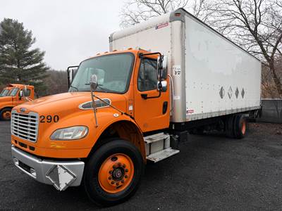 2015 Freightliner M2 Box Truck - Morgan Dry Box Van - Low Miles! 28ft box, 4k Liftgate