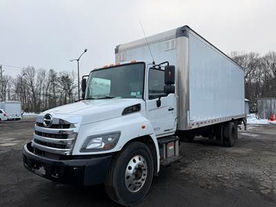 2020 Hino 268 Box Truck, Morgan 24 FT Dry Box Van- DELIVERY, Moving, Storage, LIFTGATE Non-CDL, Diesel, Low Miles, Ready to GO