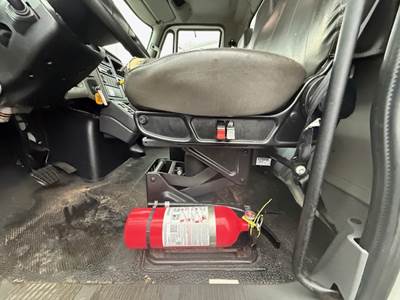 2019 International 4300 Box Truck, Ramp, Over CDL, Supreme 26 FT Dry ...