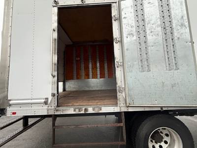 2019 International 4300 Box Truck, Ramp, Over CDL, Supreme 26 FT Dry ...