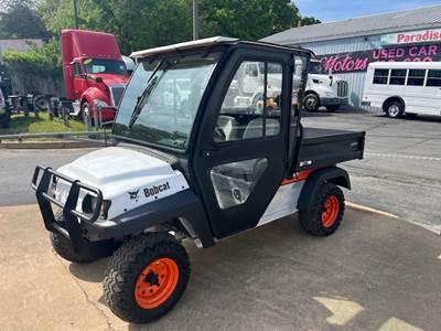 2009 Bobcat 2100 Utility Cart, Golf Cart, Farm Cart, Club Cart Package, Gasoline, 4x2, Dump Bed, Landscaping