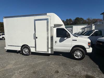 2022 Ford Econoline Mechanic / Service Truck