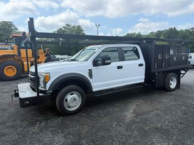 2017 Ford F-450 Crew Cab Mechanic / Service Truck, Ladder Rack, Toolboxes, Winch, Utility, Low Miles, 4x4