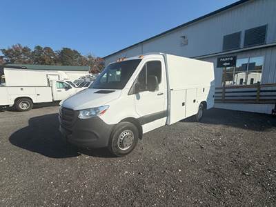 2021 Mercedes-Benz Sprinter Mechanic / Service Truck, Low Miles, Diesel, Construction, Plumber, Electrician, Handyman, Clean, Utility
