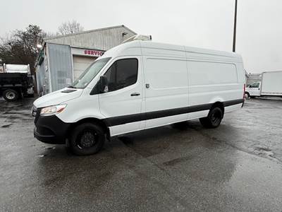 2024 Mercedes-Benz Sprinter 3500 XD Refrigerated Truck, Reefer, Delivery, Food Truck, Medical Supplies, Medication Courier, Hauler