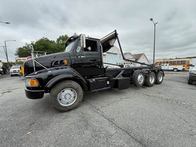 2003 Sterling L9500 Roll Off Truck, Hauler, Dumpster, Trash, Recycling, Drop off, Heavy Hauler, Tarp System, Eaton Fuller