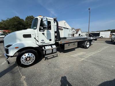 2024 Mack MD6 Rollback Tow Truck, Tow Truck, Flatbed, Hauler, Delivery, Towing, Automatic, Under CDL, LOW MILES, Like New, Inspected
