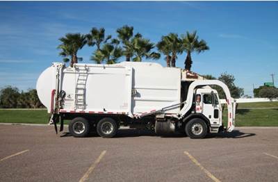2024 Peterbilt 520 Garbage Truck