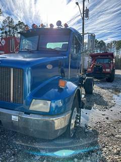 1995 Peterbilt 330 4X2 Day Cab Truck