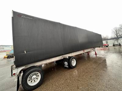 MAC Curtain Side Trailer