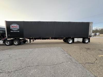 UTILITY Curtain Side Trailer