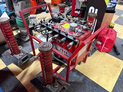 Jahns Structure Jacking Systems House Lifting System w/ Hydraulic Jacks & Hoses