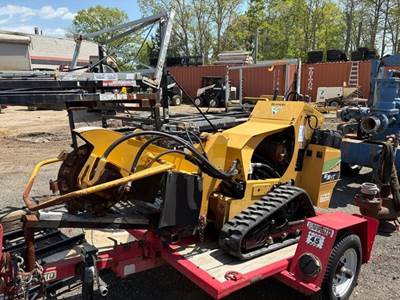 Vermeer SC30 Wheeled Stump Grinder (Gas) w/ Trailer