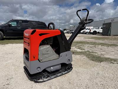 Mikasa MVH-308DZ Plate Compactor