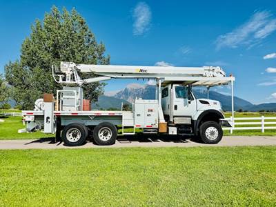 2014 International 7000 Series 7500 6x6 Truck-Mounted Digger Derrick - Altec D4060TR Boom