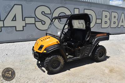Cub Cadet VOLUNTEER 4x4 EFI Utility Vehicle