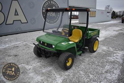 John Deere GATOR TS Utility Vehicle