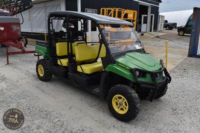 John Deere GATOR XUV 550 S4 Utility Vehicle