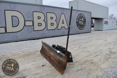 John Deere DB96 Angle Blade