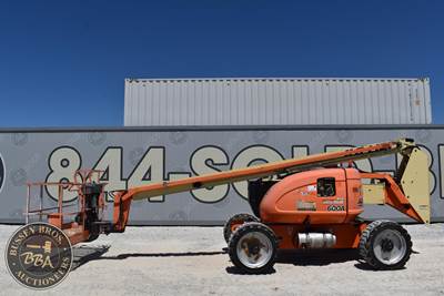 JLG 600A Articulating Boom Lift - 500lb Capacity