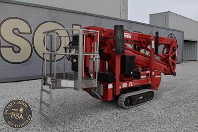 TEUPEN TL54AJ Articulating Boom Lift