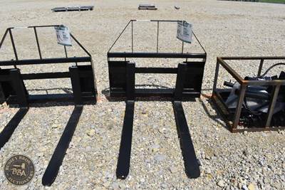 AGROTK PALLET FORK ATTACHMENT