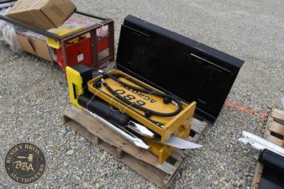 AGROTK SKID STEER HYDRAULIC HAMMER