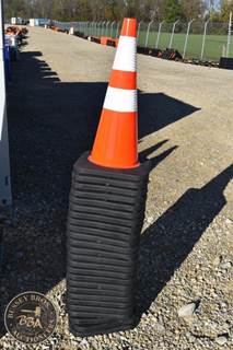 Chery SAFETY CONES