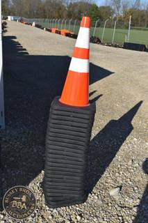 Chery SAFETY CONES