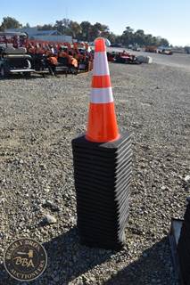 Chery SAFETY CONES