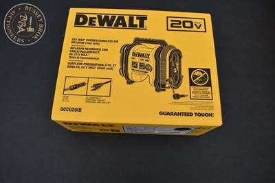 DeWalt 20V MAX CORDED/CORDLESS AIR INFLATOR