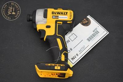 DeWalt 20V MAX IMPACT DRIVER