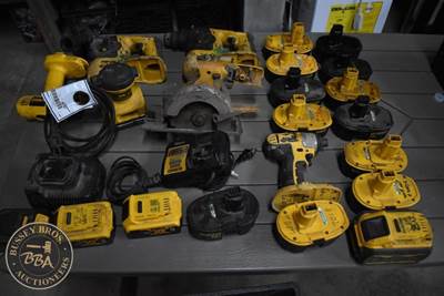 DeWalt ASSORTED MODELS (INCLUDING DRILLS, SAWS, SANDER)