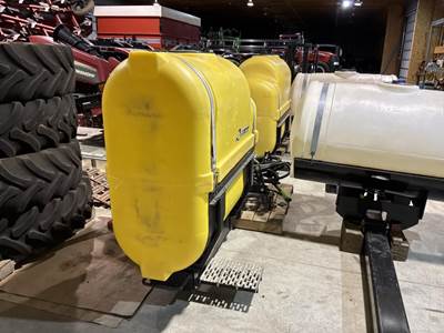 Demco 260-GALLON SADDLE TANKS