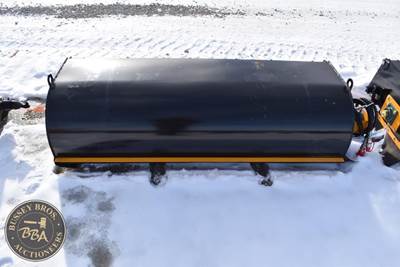 FUTURE BOX BROOM ATTACHMENT