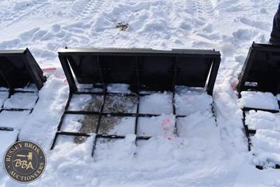 FUTURE LEVELING BUCKET