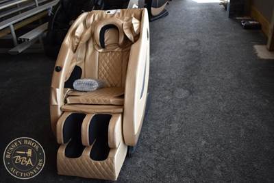 FUTURE MASSAGE CHAIR