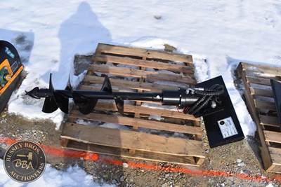 FUTURE MINI SKID STEER AUGER ATTACHMENT