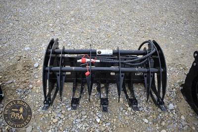FUTURE MINI SKID STEER GRAPPLE ATTACHMENT