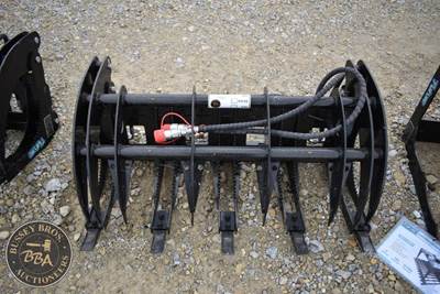 FUTURE MINI SKID STEER GRAPPLE ATTACHMENT