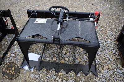 FUTURE MINI SKID STEER GRAPPLE ATTACHMENT
