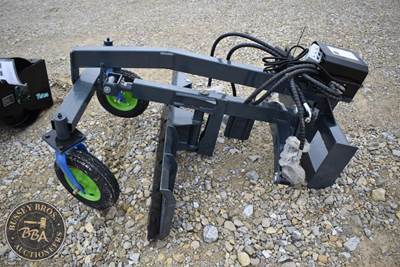 FUTURE MINI SKID STEER LAND LEVELER/GRADER ATTACHMENT