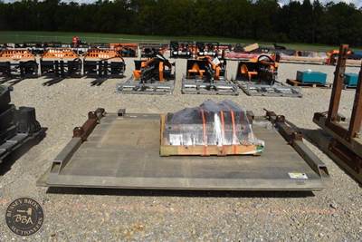 GME TRENCH BOX