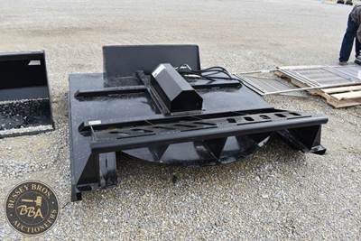 Industrias America SKID STEER BUCKET ATTACHMENT
