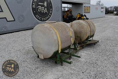 John Deere SADDLE TANKS