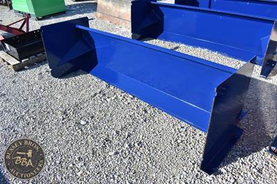 Kit Containers 8FT SNOW PUSHER ATTACHMENT