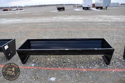 Kit Containers 90 INCH CATTLE FEEDER